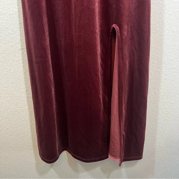 & Other Stories Velvet Turtleneck Midi Dress Burgundy Slit Long Sleeve Women's 4 - Picture 7 of 13